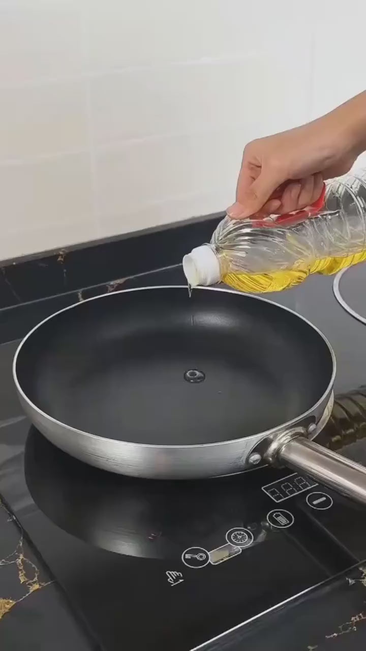 2-in-1 Oil Spray Bottle & Dispenser – 470ml